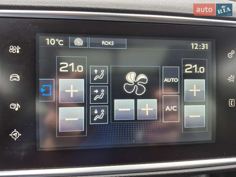 Универсал Peugeot 308 2015 в Киеве