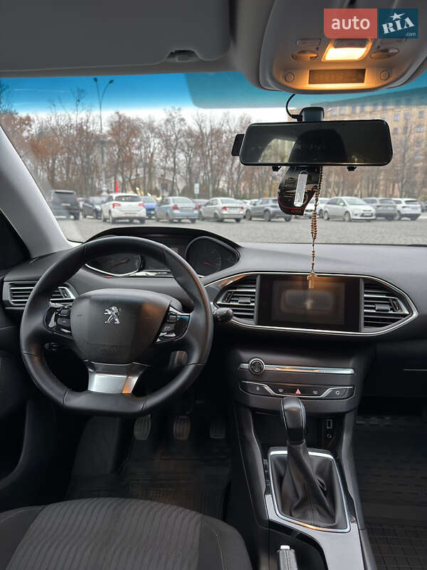 Универсал Peugeot 308 2015 в Харькове