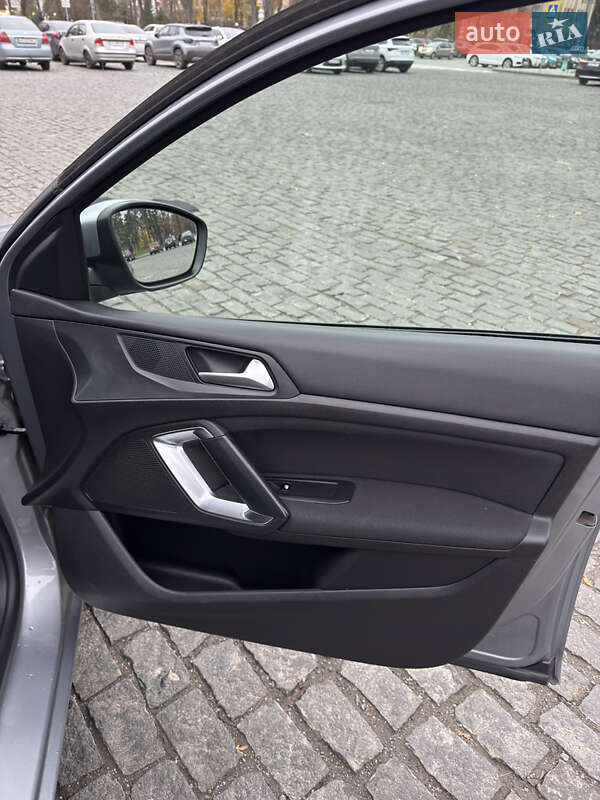 Универсал Peugeot 308 2015 в Харькове