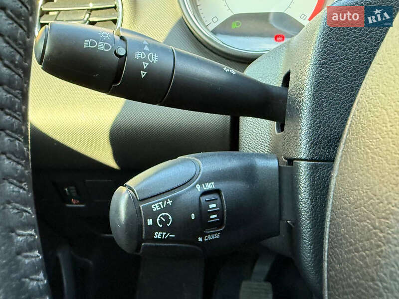 Универсал Peugeot 308 2012 в Стрые фото 57 Универсал Peugeot 308 2012 в Стрые