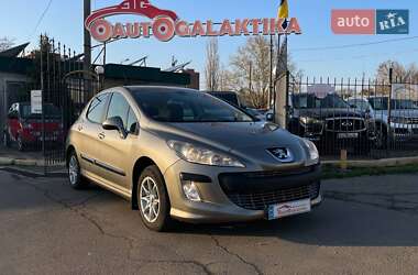 Хэтчбек Peugeot 308 2011 в Николаеве