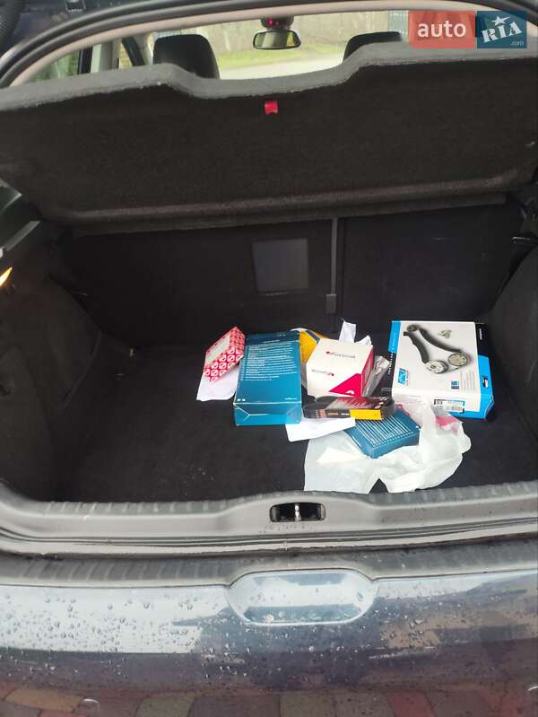 Хэтчбек Peugeot 308 2011 в Луцке