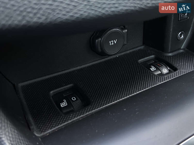 Универсал Peugeot 308 2015 в Звягеле