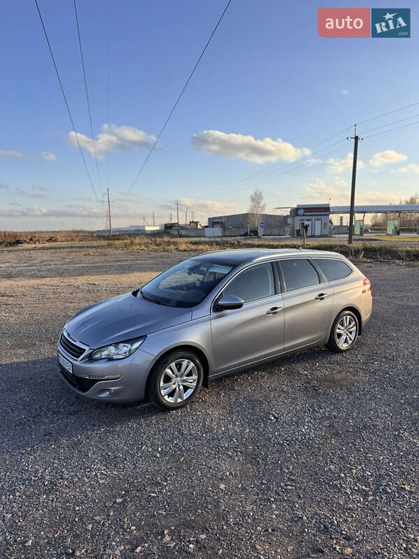 Универсал Peugeot 308 2015 в Ровно фото Универсал Peugeot 308 2015 в Ровно