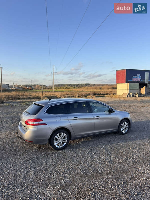 Универсал Peugeot 308 2015 в Ровно фото 7 Универсал Peugeot 308 2015 в Ровно