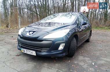 Хетчбек Peugeot 308 2011 в Броварах