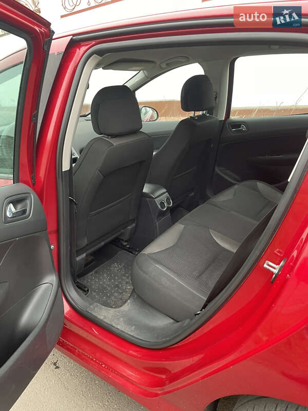 Хэтчбек Peugeot 308 2008 в Николаеве