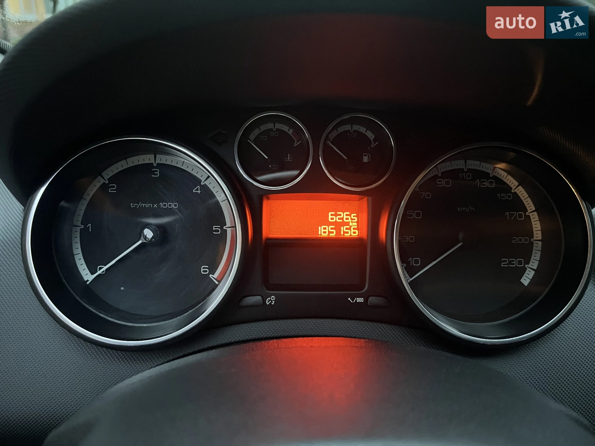 2013 Peugeot 308 - мініатюра 13