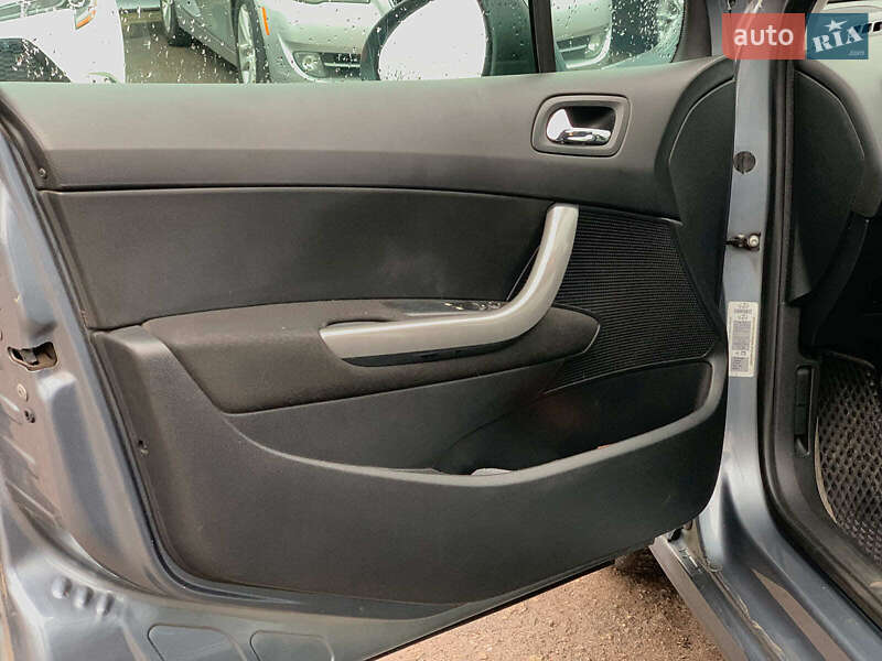 Универсал Peugeot 308 2010 в Виннице