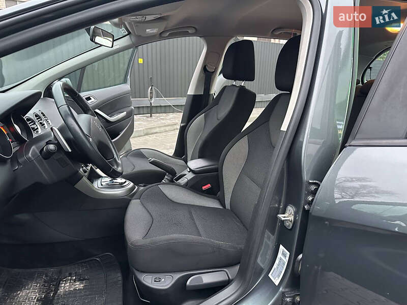 Хэтчбек Peugeot 308 2012 в Днепре фото 16 Хэтчбек Peugeot 308 2012 в Днепре