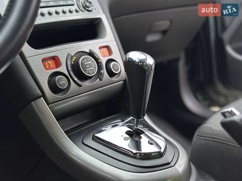 Хэтчбек Peugeot 308 2012 в Днепре фото 19 Хэтчбек Peugeot 308 2012 в Днепре