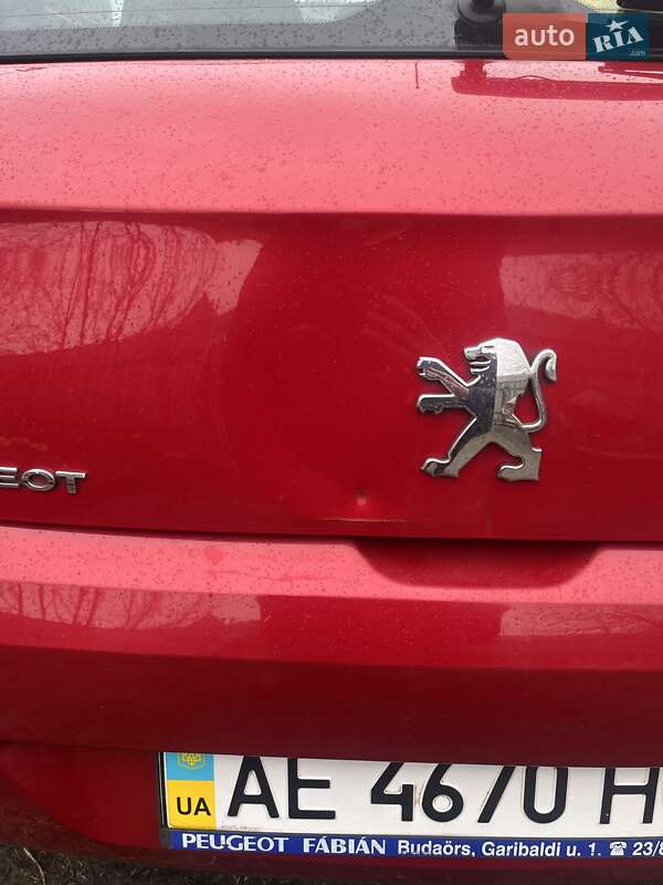 Хэтчбек Peugeot 308 2007 в Юрьевке