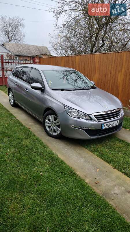 Универсал Peugeot 308 2016 в Гайсине