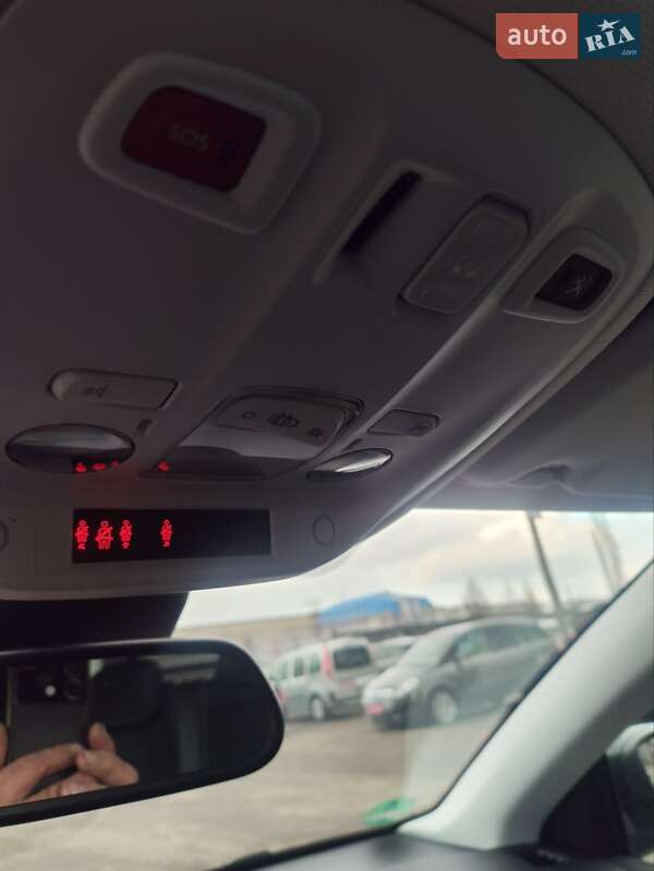 Универсал Peugeot 308 2015 в Луцке фото 22 Универсал Peugeot 308 2015 в Луцке