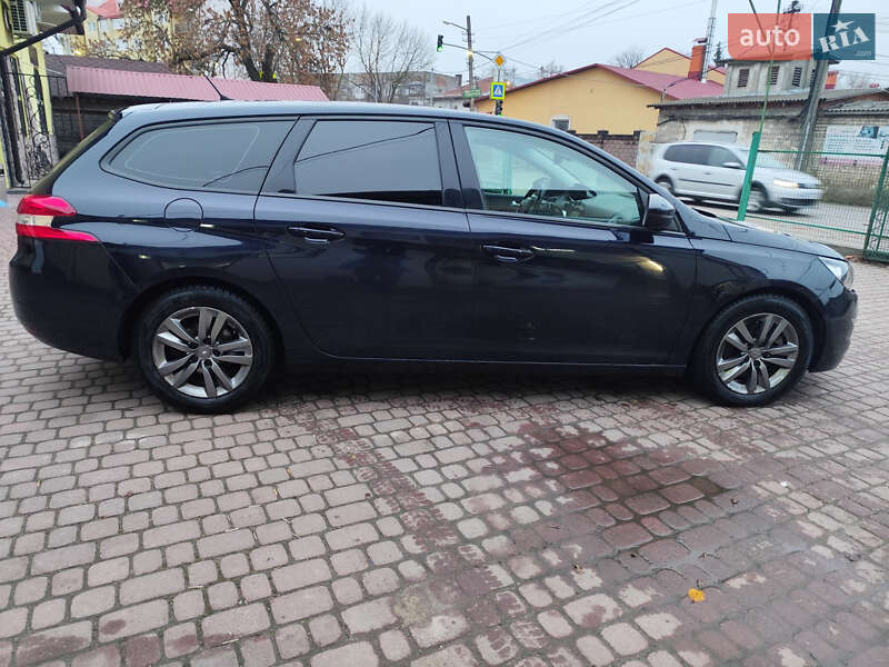 Універсал Peugeot 308 2015 в Бродах фото 10 Універсал Peugeot 308 2015 в Бродах