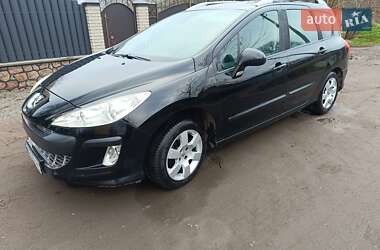 Универсал Peugeot 308 2009 в Малой Виске