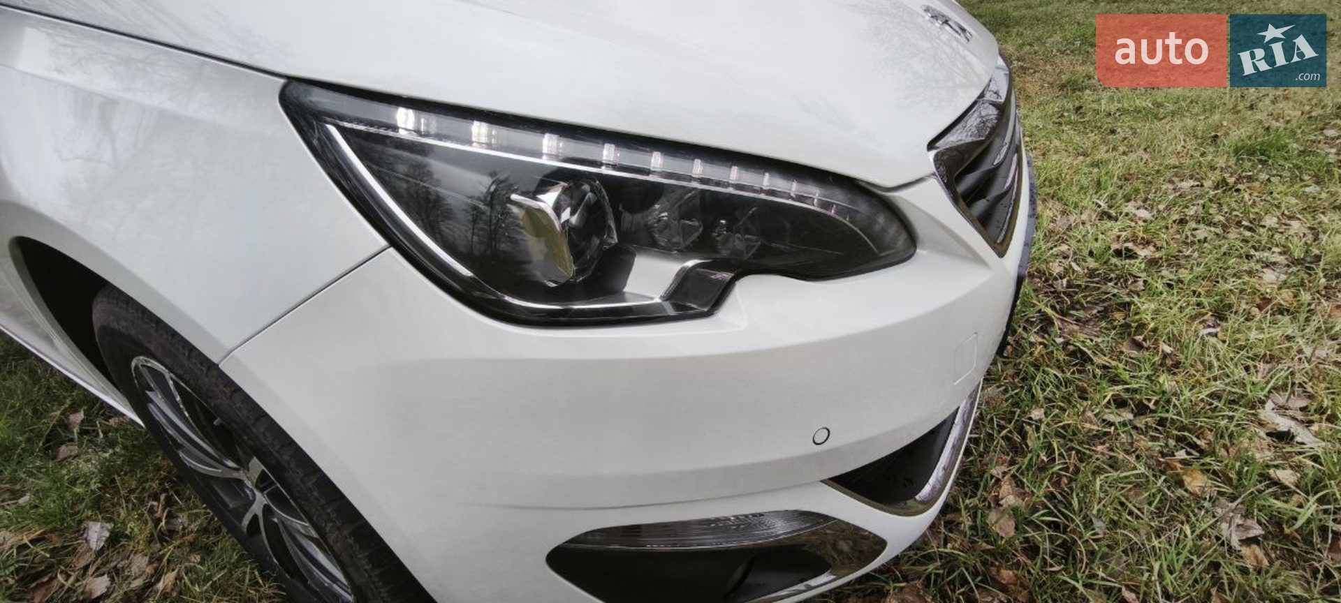 2015 Peugeot 308 - мініатюра 9