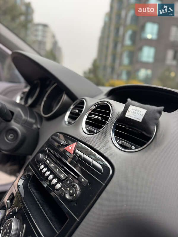 Хэтчбек Peugeot 308 2013 в Киеве фото 12 Хэтчбек Peugeot 308 2013 в Киеве