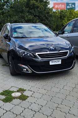 Універсал Peugeot 308 2017 в Черкасах