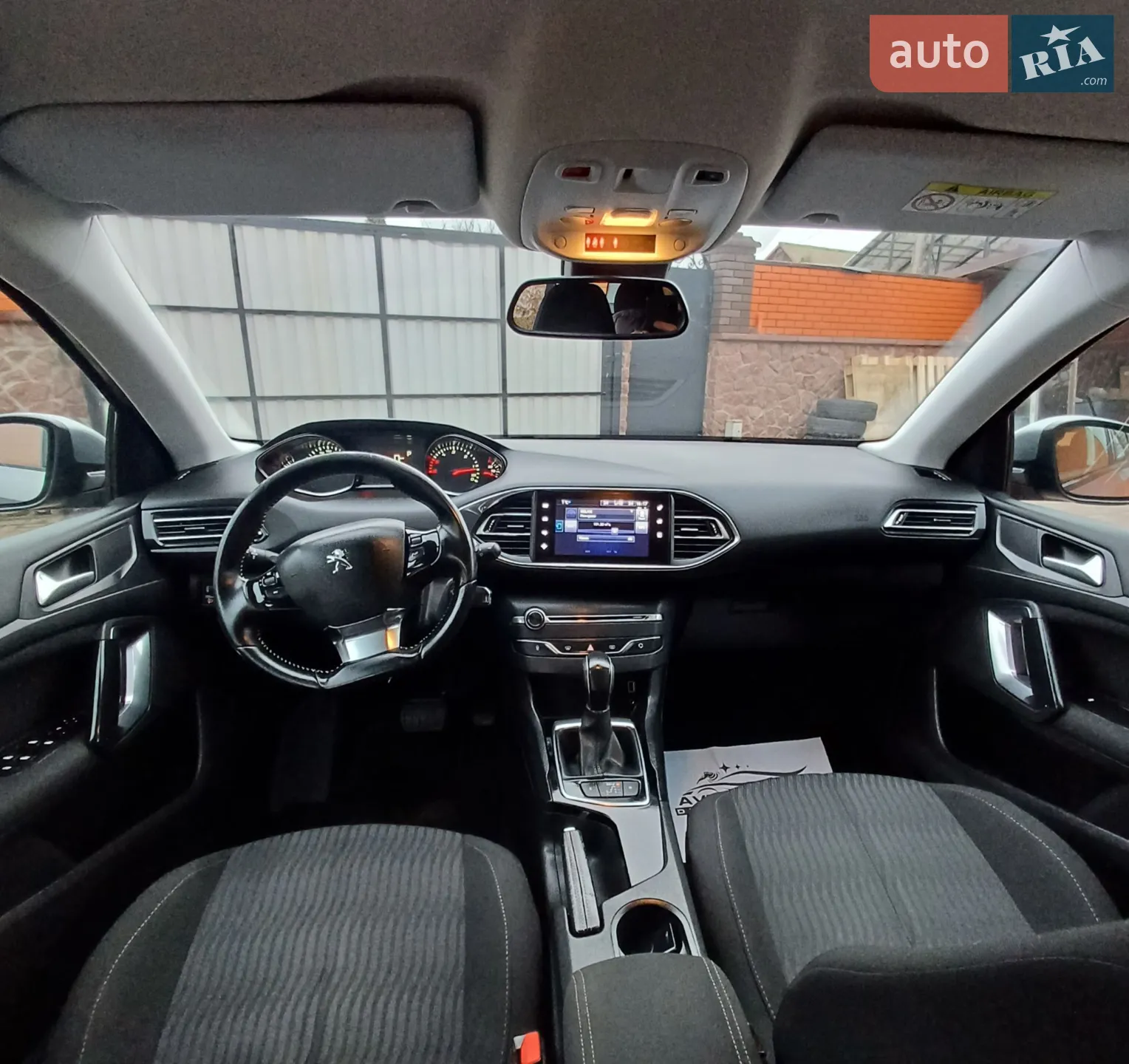 Peugeot 308 2016 VIN VF3LCBHZWGS240208 фото оголошення 31 з 52