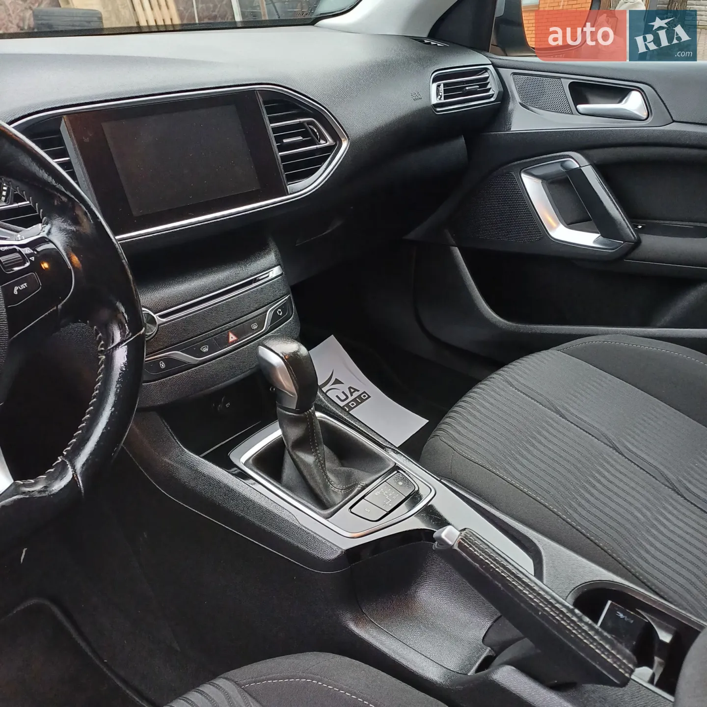 Peugeot 308 2016 VIN VF3LCBHZWGS240208 фото оголошення 33 з 52