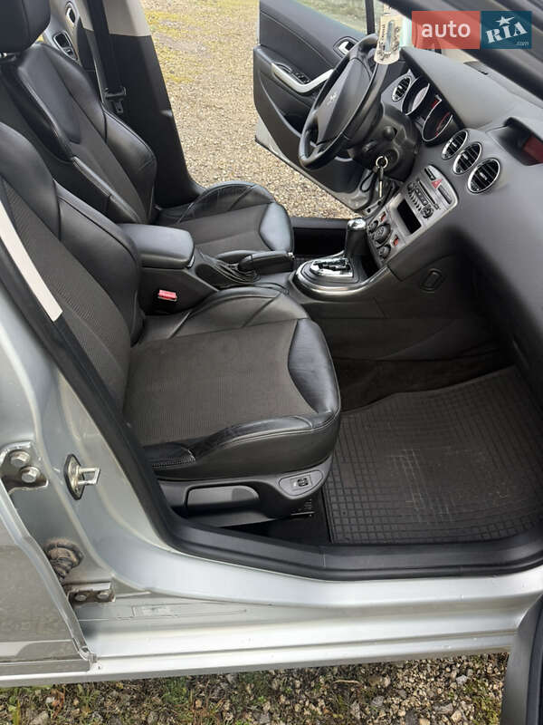 Хэтчбек Peugeot 308 2011 в Тернополе