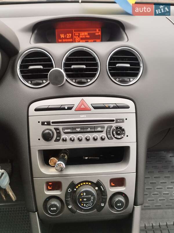 Універсал Peugeot 308 2008 в Острозі