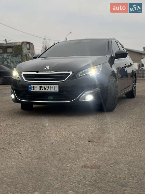 Універсал Peugeot 308 2015 в Миколаєві