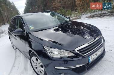 Універсал Peugeot 308 2015 в Маневичах