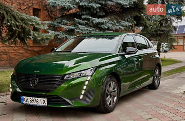 Хэтчбек Peugeot 308 2023 в Киеве