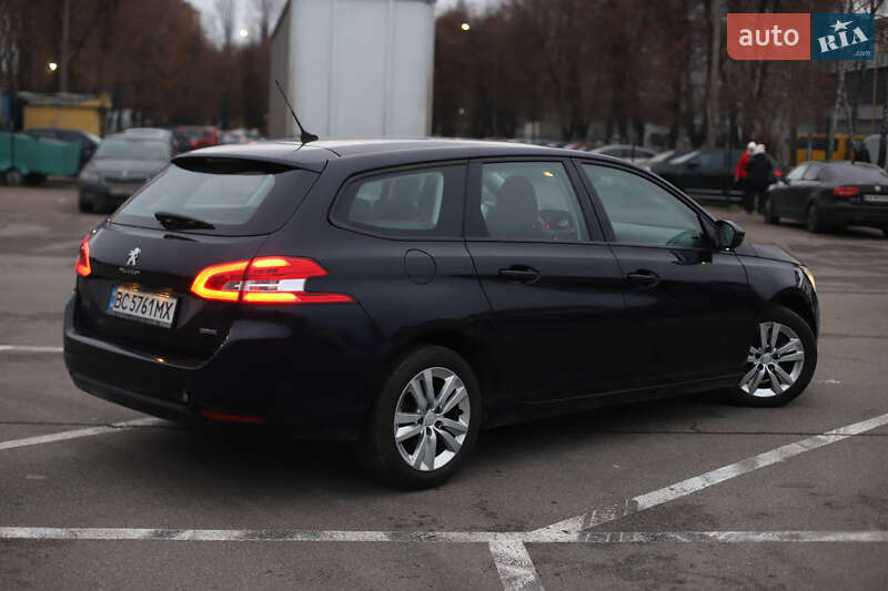 Универсал Peugeot 308 2015 в Киеве