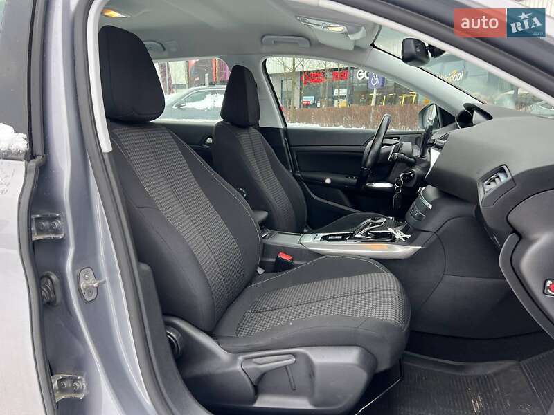 Универсал Peugeot 308 2018 в Киеве фото 13 Универсал Peugeot 308 2018 в Киеве