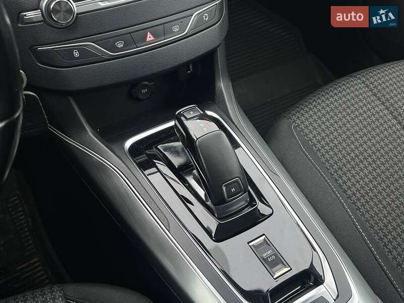 Универсал Peugeot 308 2018 в Киеве фото 27 Универсал Peugeot 308 2018 в Киеве