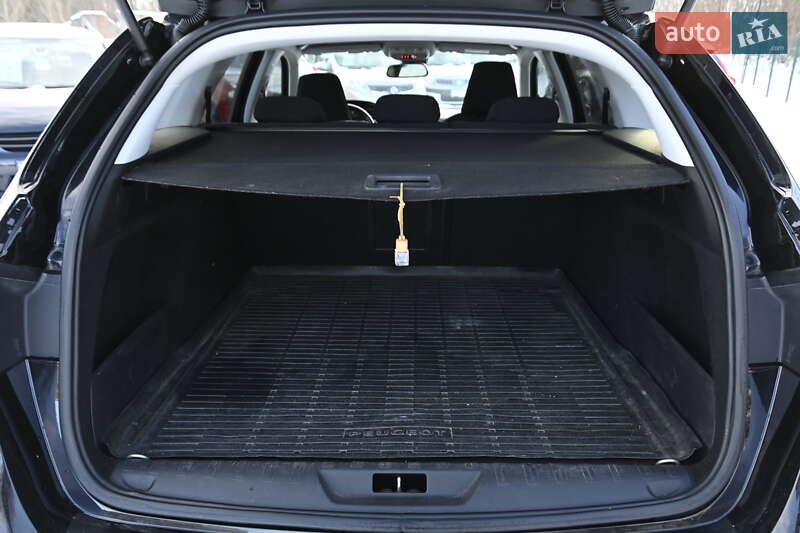 Универсал Peugeot 308 2015 в Бердичеве