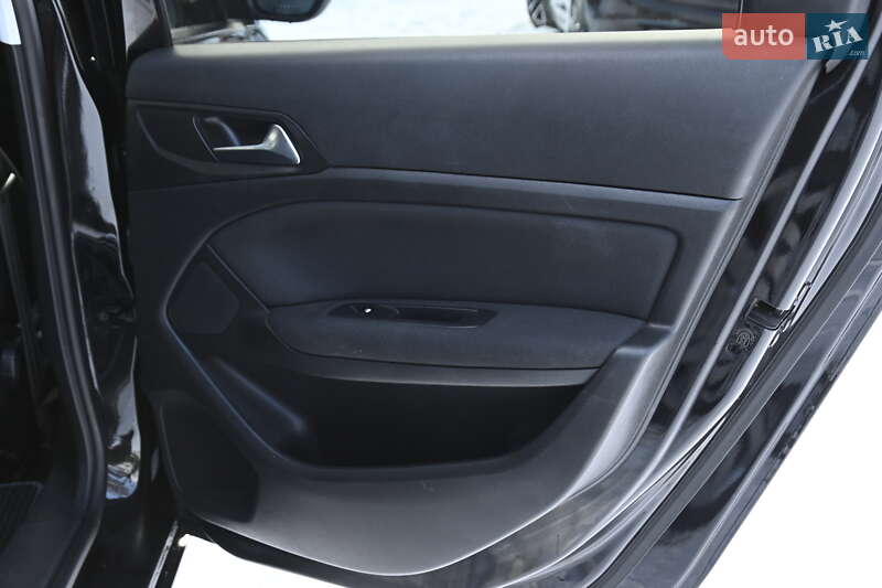 Универсал Peugeot 308 2015 в Бердичеве