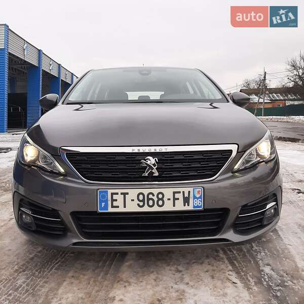Универсал Peugeot 308 2017 в Полтаве