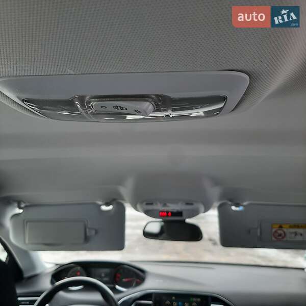 Универсал Peugeot 308 2017 в Полтаве