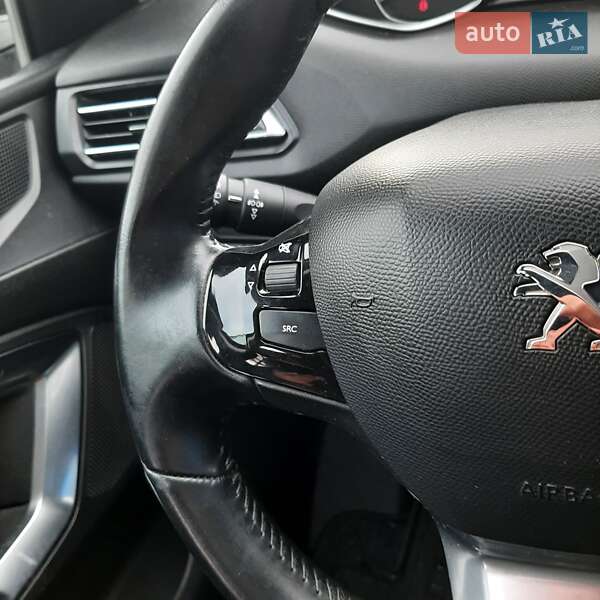 Универсал Peugeot 308 2017 в Полтаве