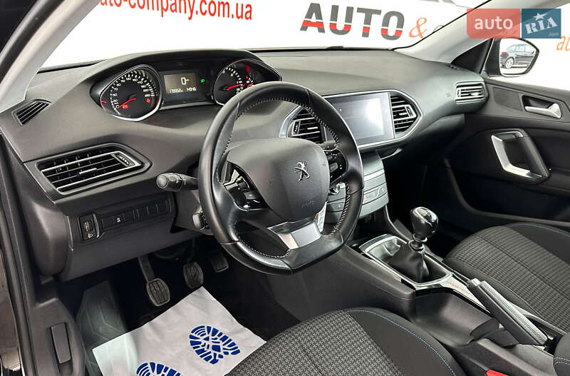 Универсал Peugeot 308 2019 в Львове