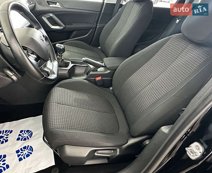 Универсал Peugeot 308 2019 в Львове