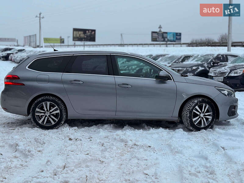 Универсал Peugeot 308 2018 в Львове