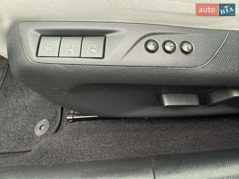 Универсал Peugeot 308 2014 в Черкассах