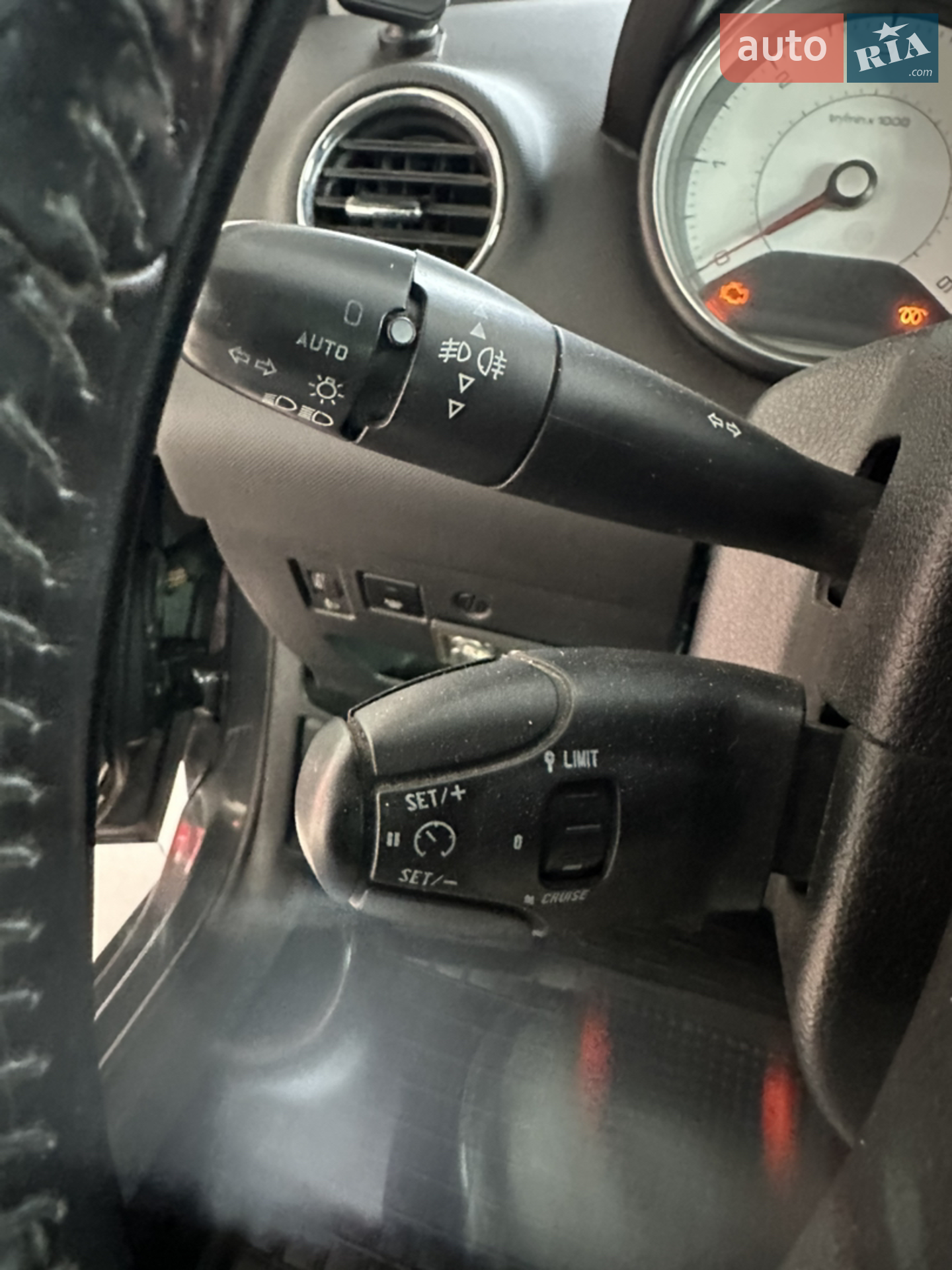 2013 Peugeot 308 - мініатюра 14