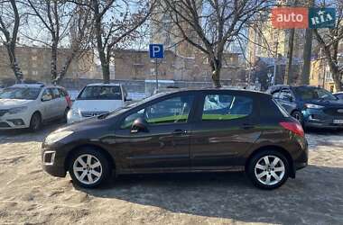 Хэтчбек Peugeot 308 2011 в Киеве