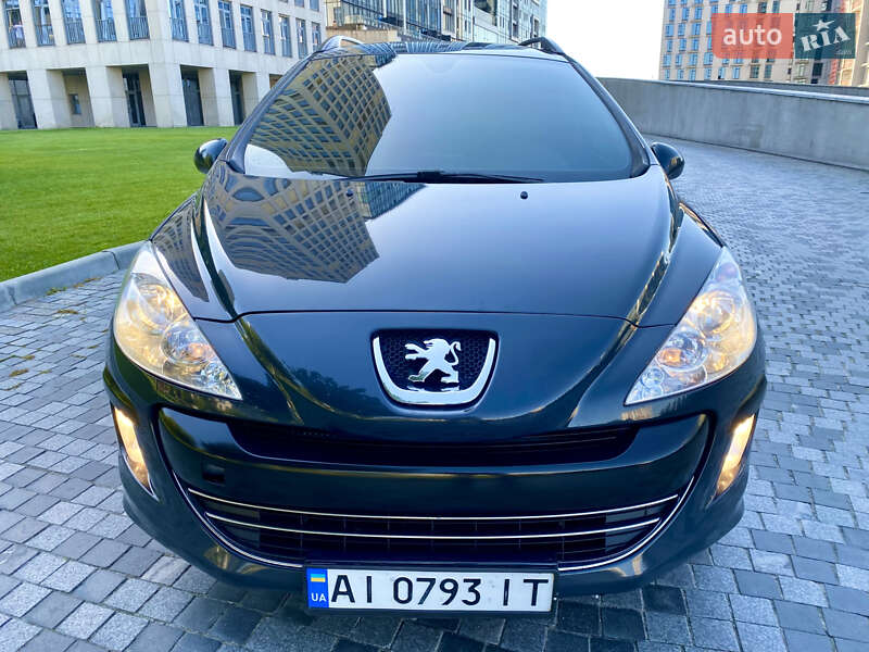 Универсал Peugeot 308 2009 в Днепре