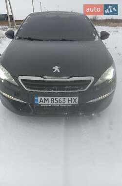 Универсал Peugeot 308 2015 в Кропивницком
