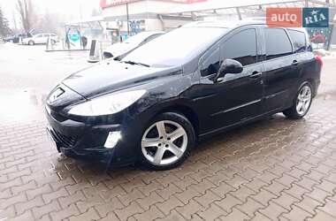 Универсал Peugeot 308 2010 в Кривом Роге