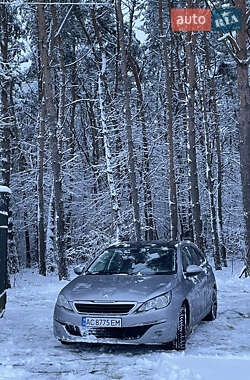 Универсал Peugeot 308 2015 в Луцке