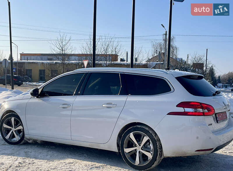 Универсал Peugeot 308 2014 в Дубно