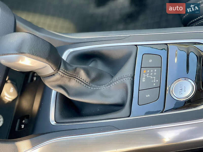 Универсал Peugeot 308 2014 в Дубно